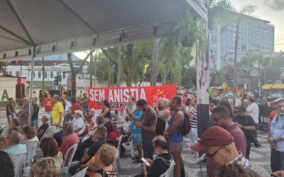 Ato de repúdio à ditadura e em homenagem a Rubens Paiva é realizado no Rio