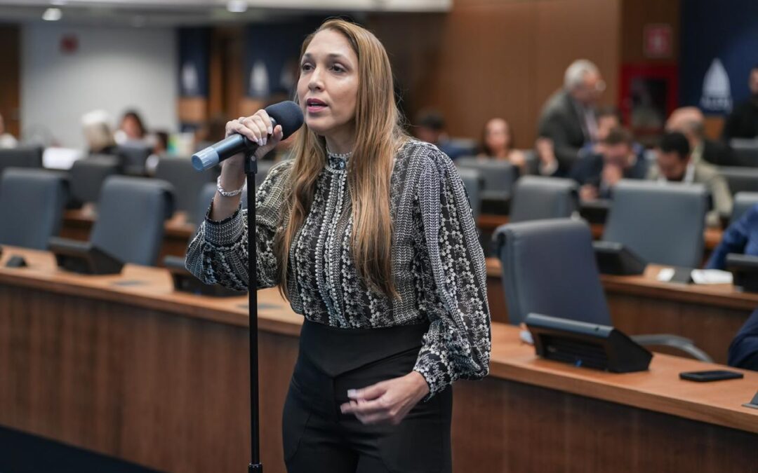 Rio sanciona lei inédita para enfrentar abuso contra mulheres no transporte coletivo